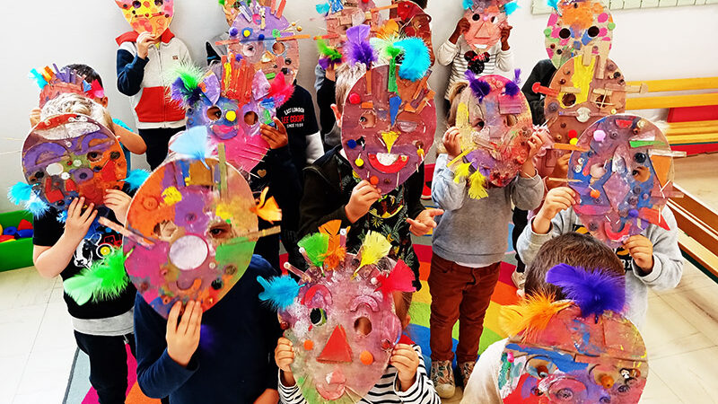 atelier artistique ecole maternelle masques africains chamberet 8