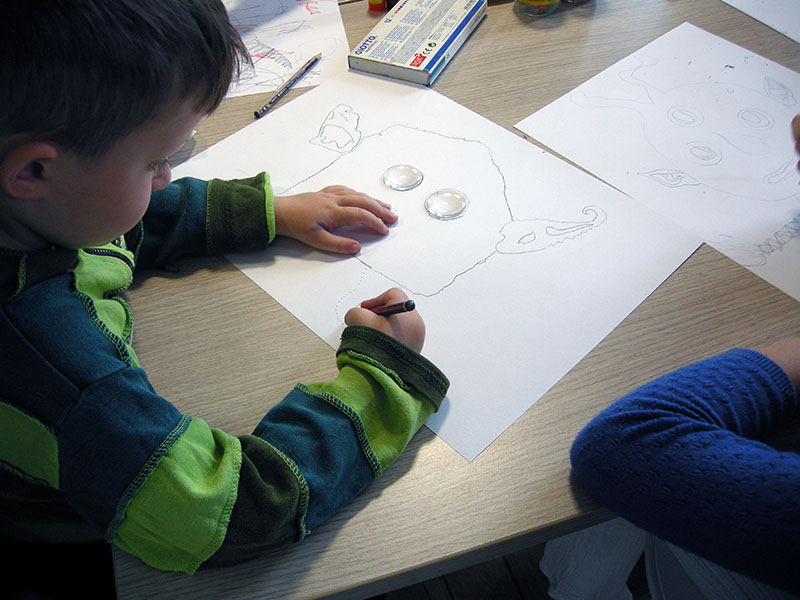 atelier creation monstres encre pastels gras treignac (24)