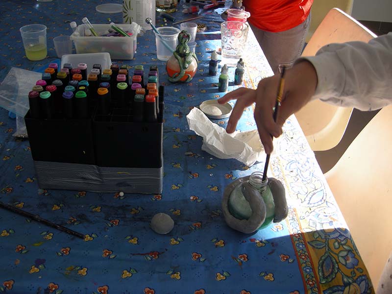 fabrication de potions d halloween avec les enfants (7)