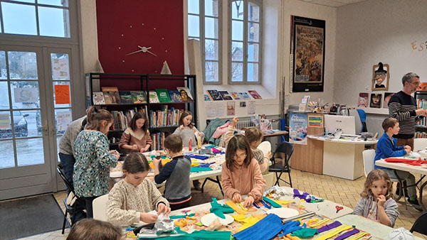 atelier artistique familles microfolie chamberet (2)